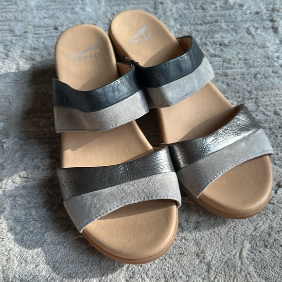 Dansko Theresa‎ Open Toe Leather Sandals in Black Gray Block Heel 39 US 9 - Picture 6 of 8